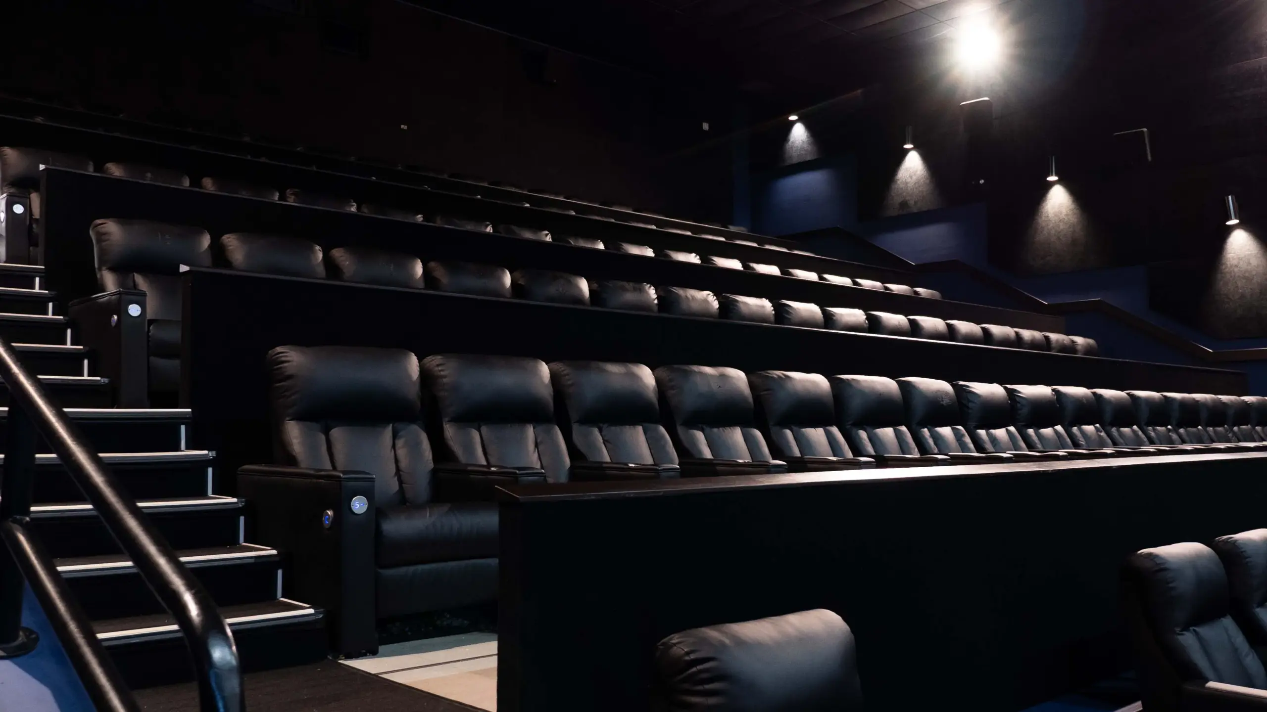 imagine Cinnemas Luxary recliner seats- in theater room